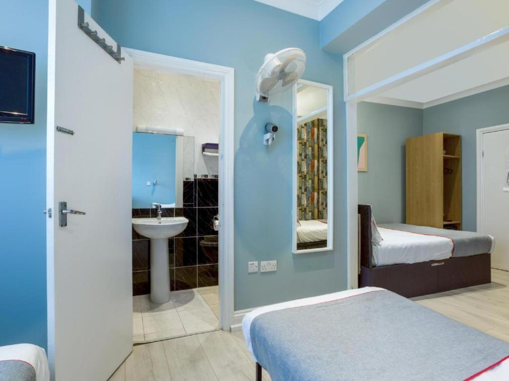 Orlando Hotel 런던 객실 사진