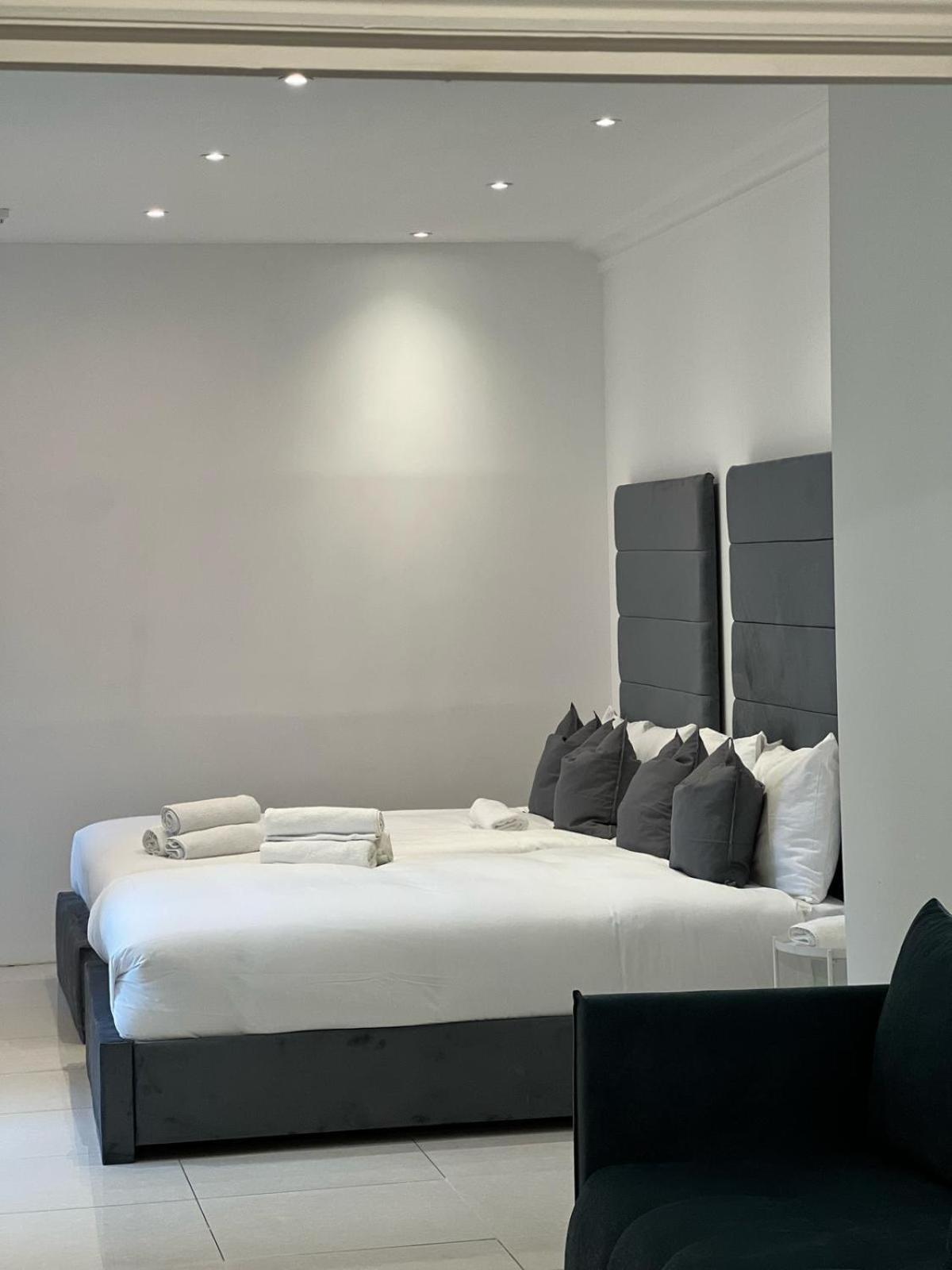 Orlando Hotel 런던 외부 사진